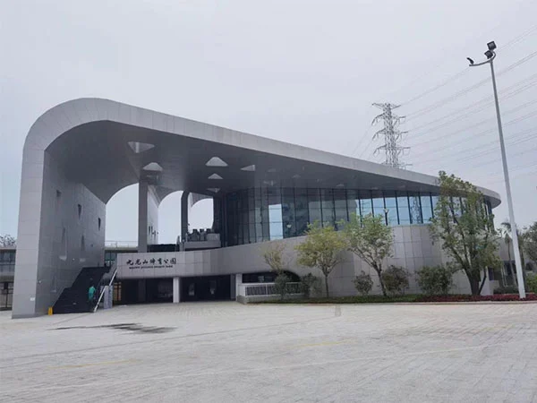 Buleway építési úszómedence projekt: Shenzhen Longhua Guanlan Sportközpont